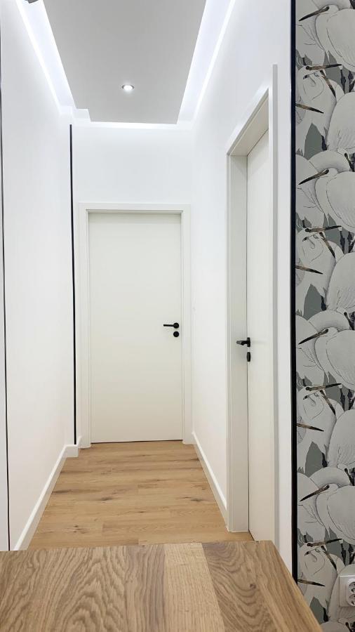 Sipsix Apartment - Modern 2 Bedroom Newly Renovated Flat With Ac In Budapest City Centre Eksteriør billede